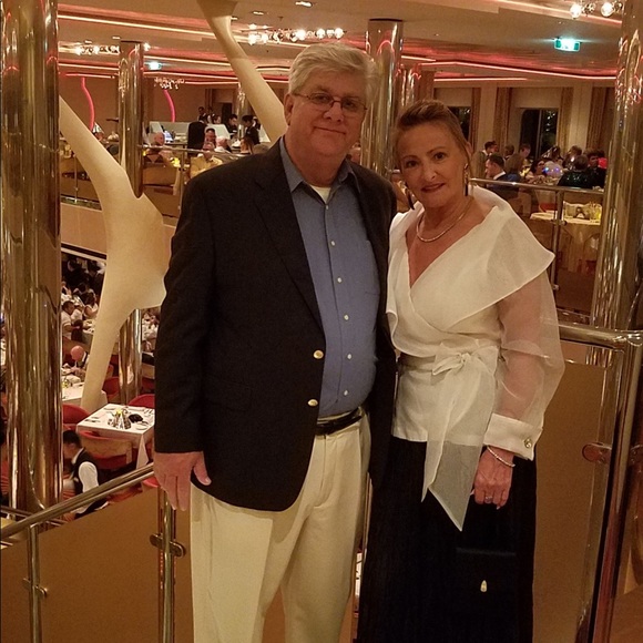 Meet your Posher, Debra - Picture 5 of 12